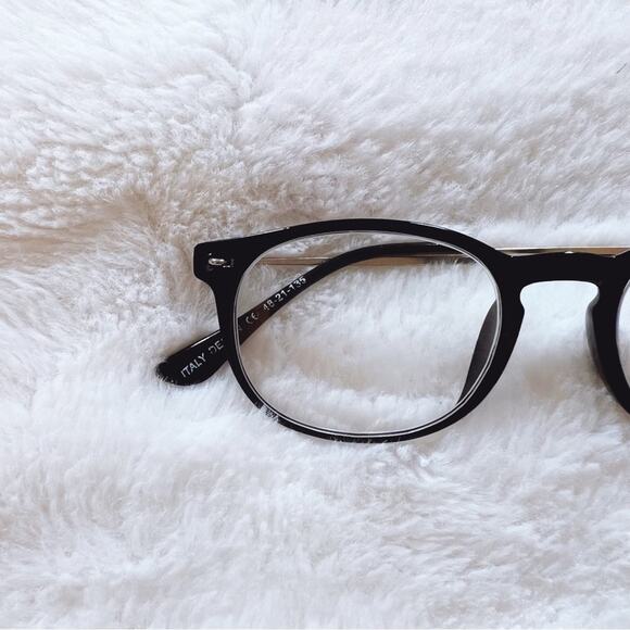Dylan Black Thin Lightweight Reader Glasses - Picture 3 of 13